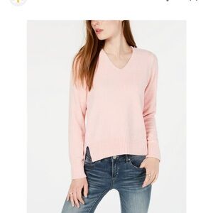 Women's Pink V-Neck Sweater